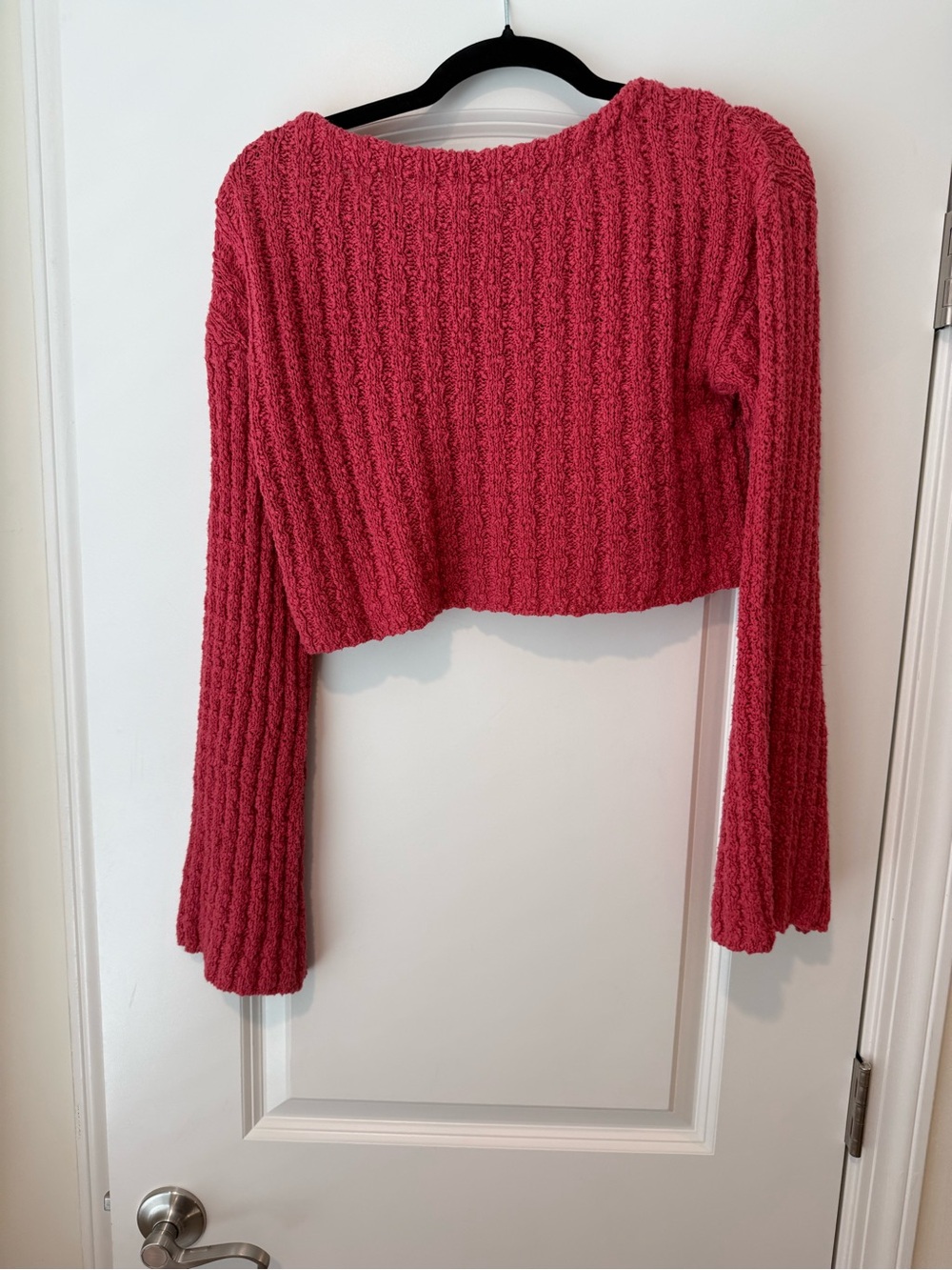 Cropped Ribbed Knit Long-Sleeve Top in Raspberry - Picture 3 of 3